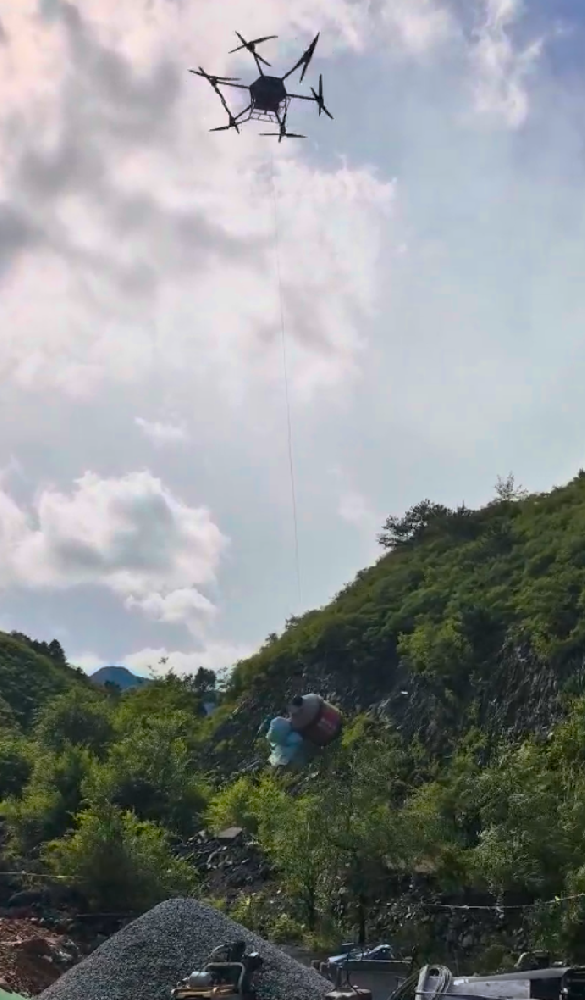 承德建材吊运案例